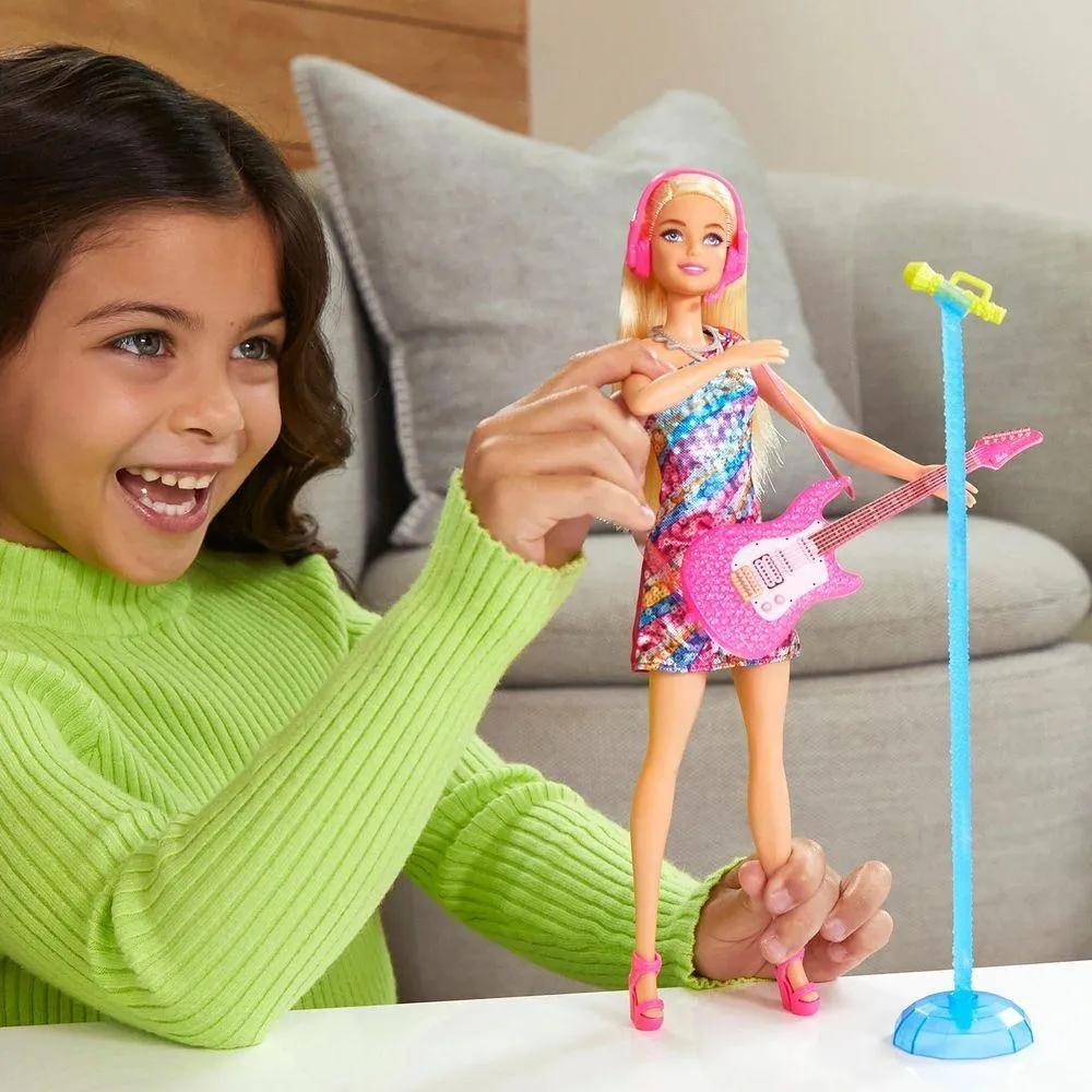 Barbie Big City, Big Dreams Singing Malibu Barbie Doll with Music and Lights