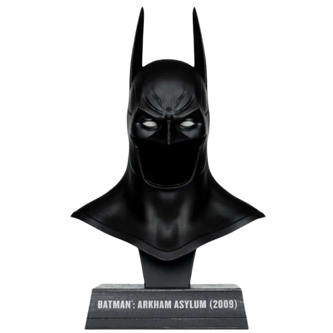 Batman Cowl (Arkham Asylum) DC Direct By Mcfarlane Toys