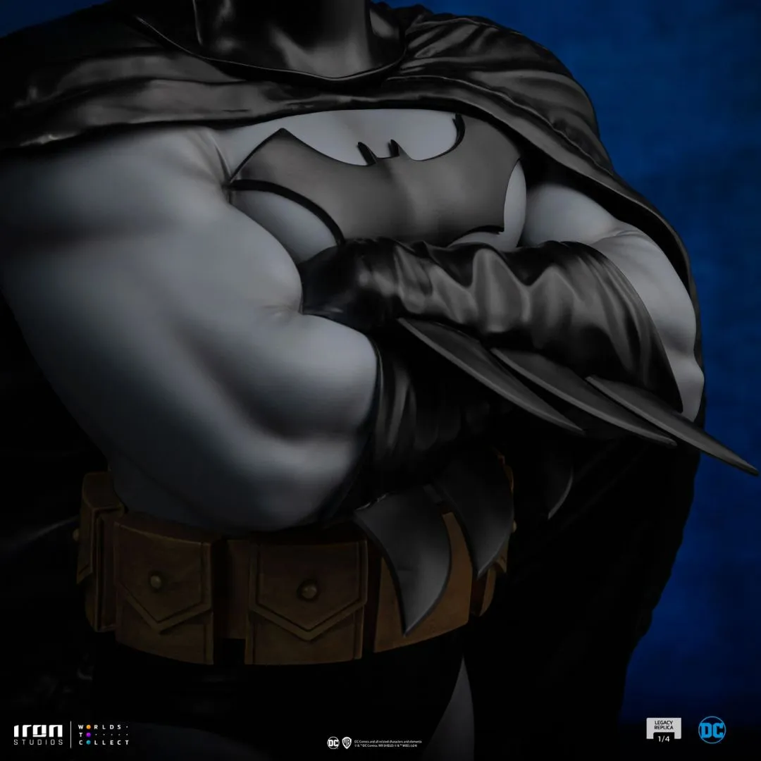 Batman Dc Trinity Legacy Replica Statue By Iron Studios