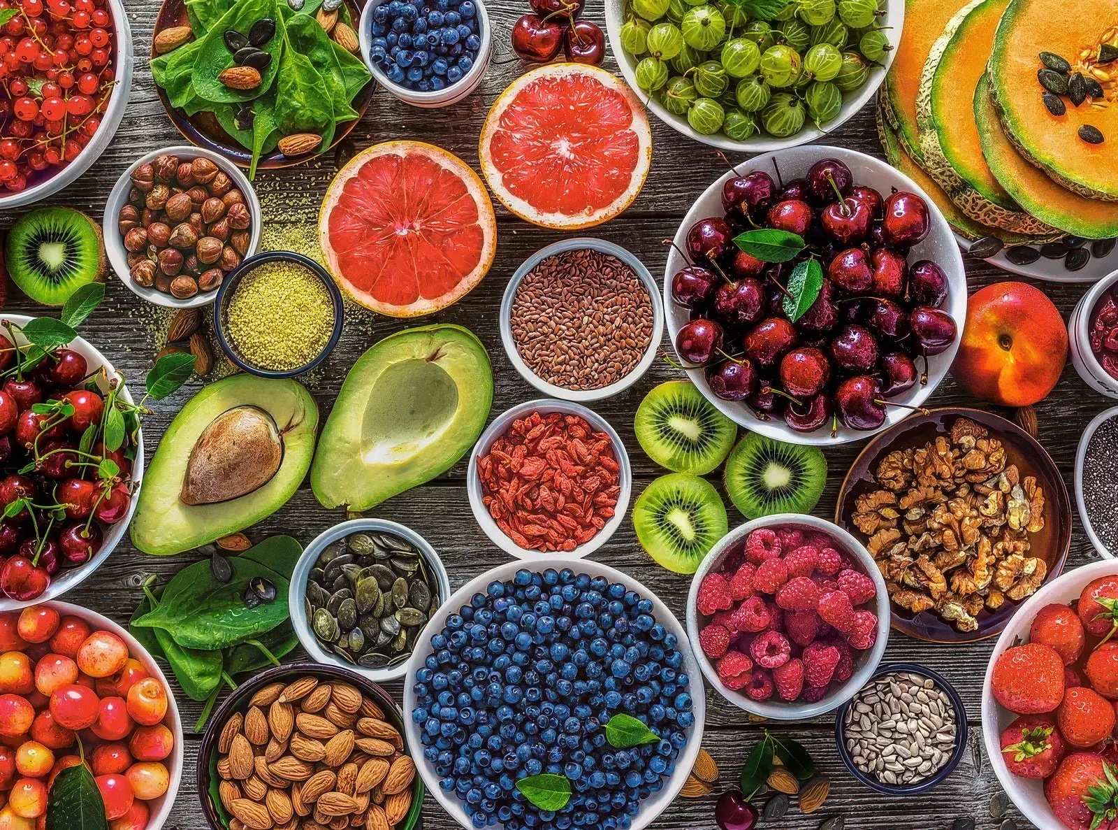 Castorland Puzzle Table Full of Superfood (2000 pcs)