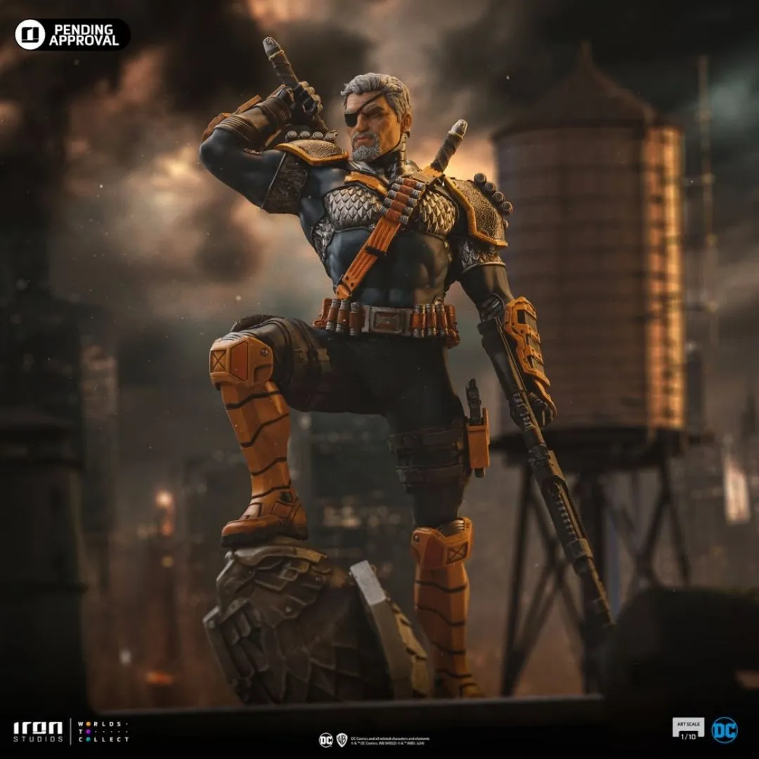 Death Stroke Statue  Statue By Iron Studios