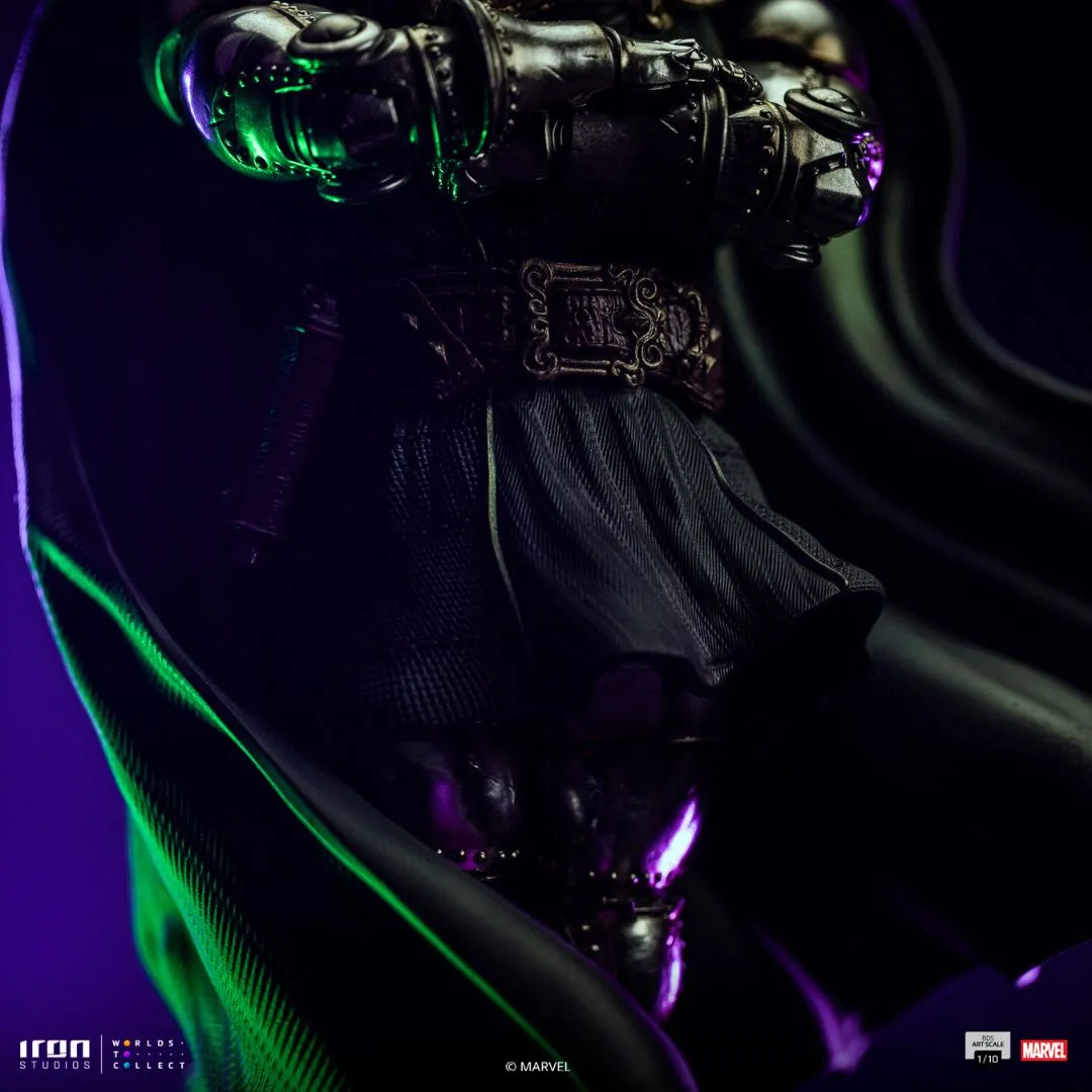 Doctor Doom Art Statue By Iron Studios