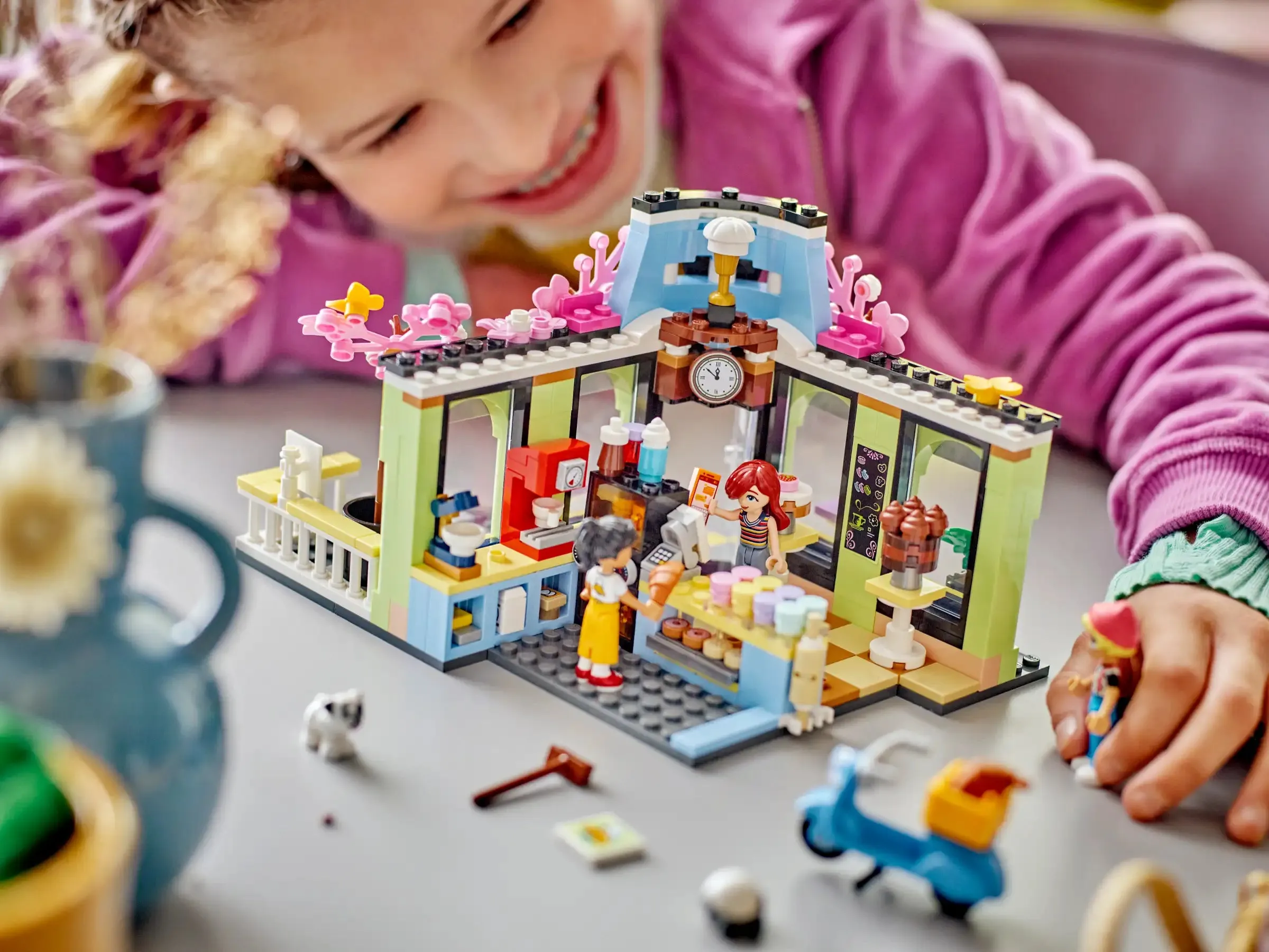 LEGO 42618 Friends Heartlake City Caf