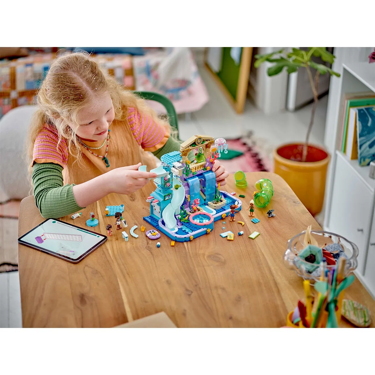 LEGO® Friends Heartlake City Water Park