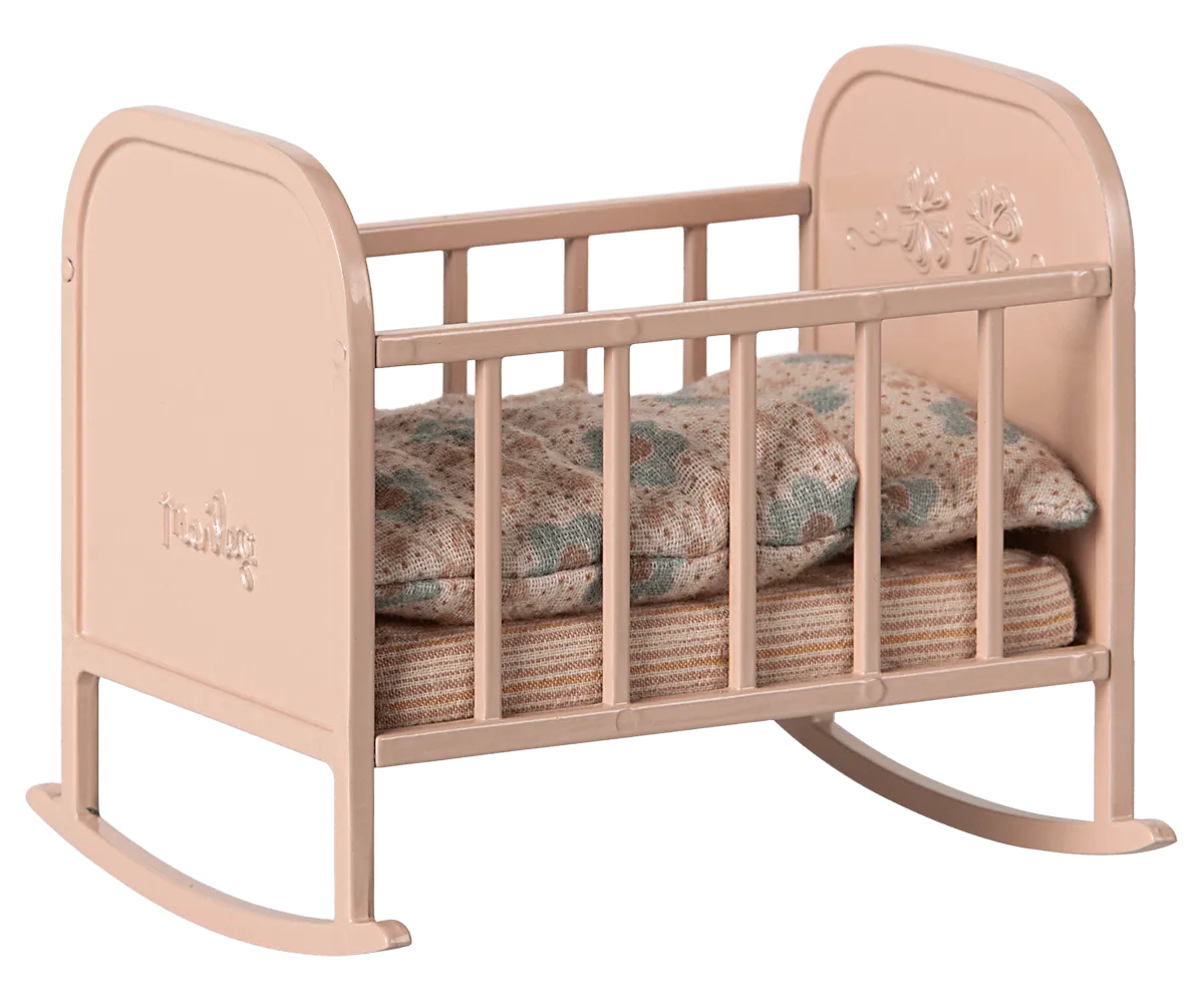 Maileg Cradle My Sized, Powder Pink Cot SS25: NEW ARRIVAL