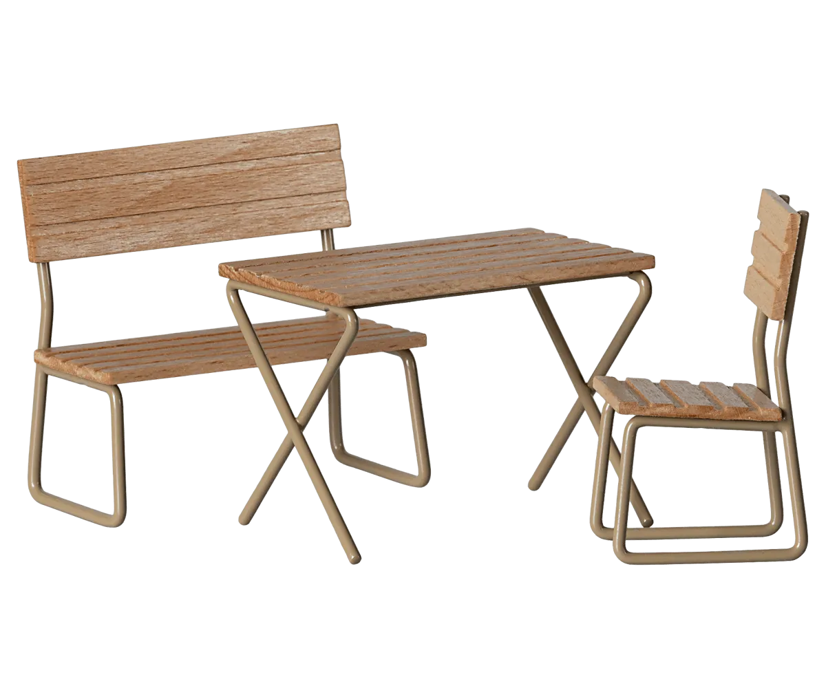 Maileg Garden Table and Bench Mouse Sized SS25: NEW ARRIVAL