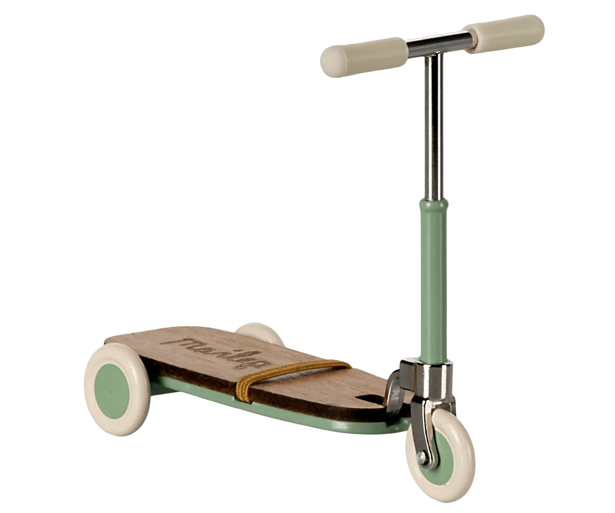 Maileg Kickboard Scooter Mint Green SS25: NEW ARRIVAL