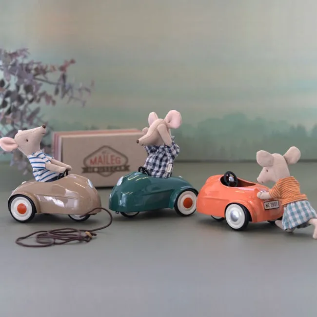 Maileg | Mouse Tricycle Big Sister with Bag Rose