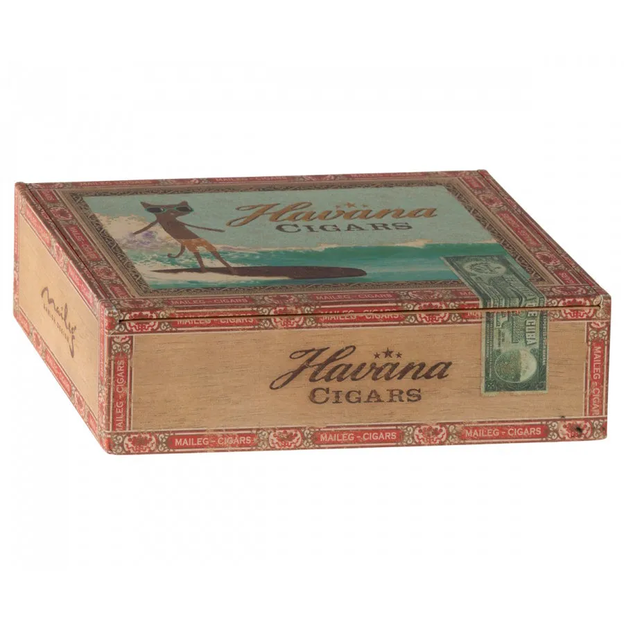 Maileg Mum and Dad Mice in Cigarbox