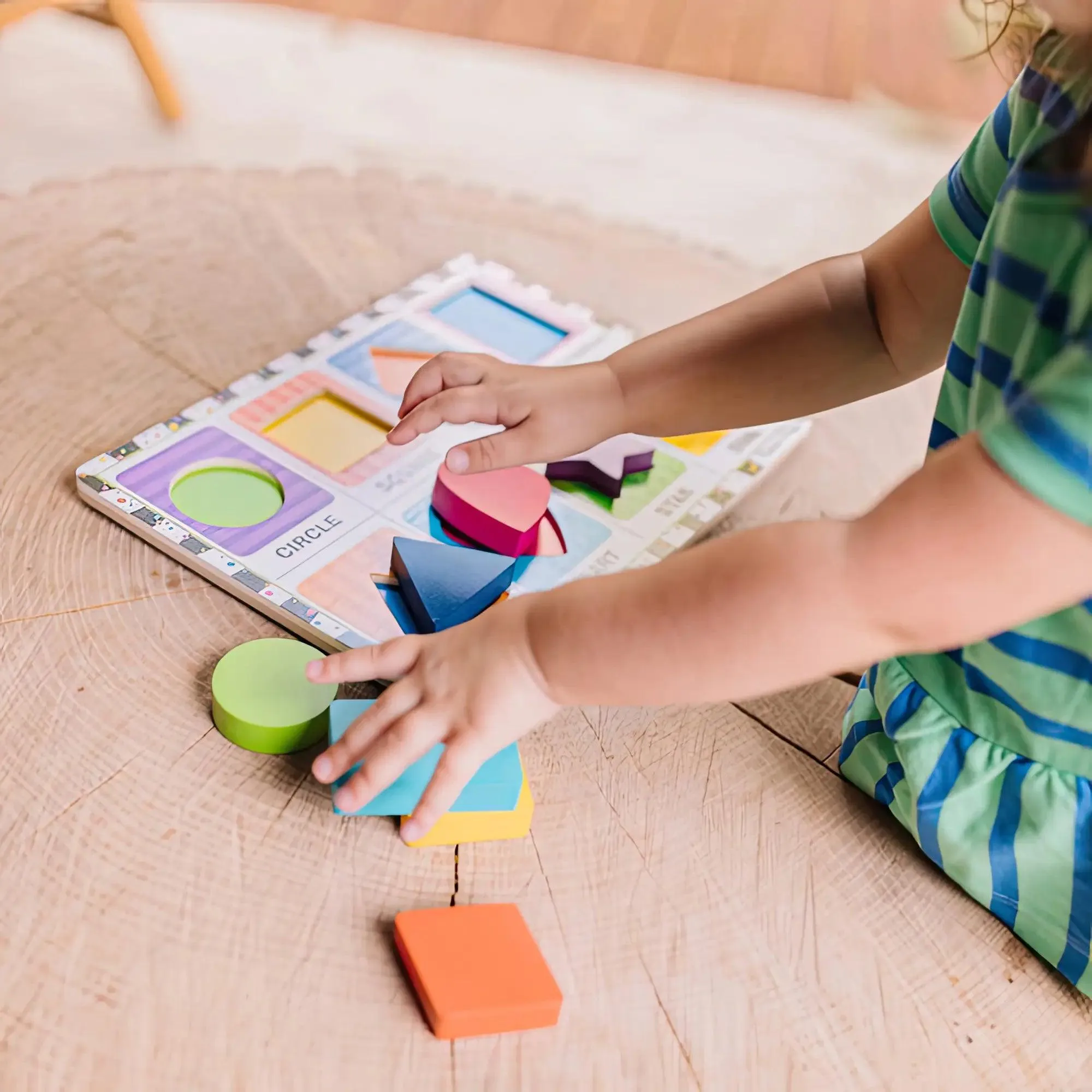 Melissa & Doug Shapes Chunky Puzzle - 8 Pieces