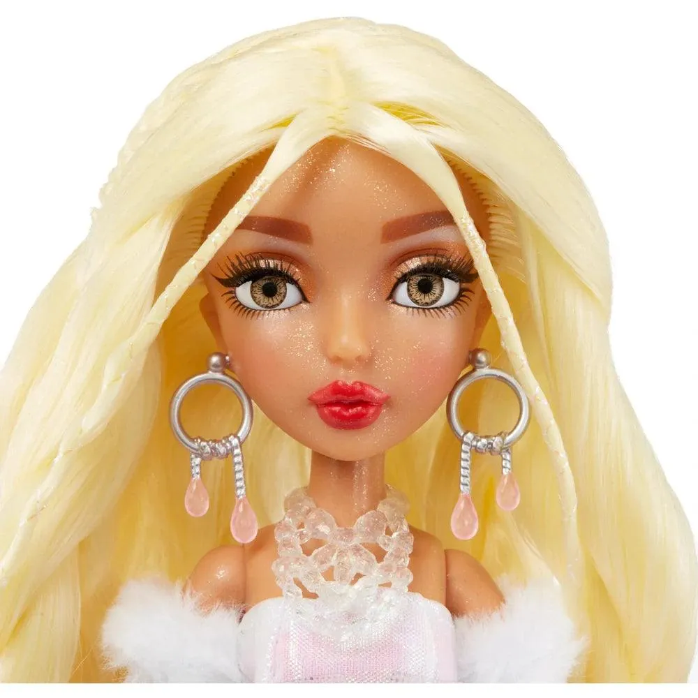 Mermaze Mermaidz Winter Waves Colour Change Fashion Doll - Gwen