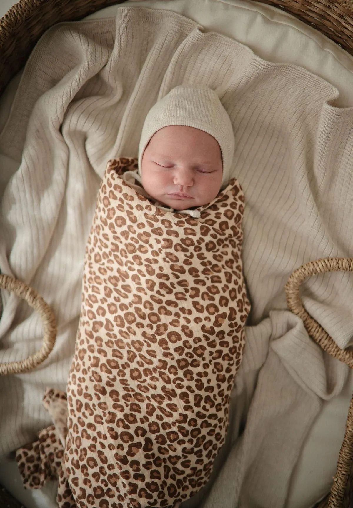 Mushie Swaddle | Leopard
