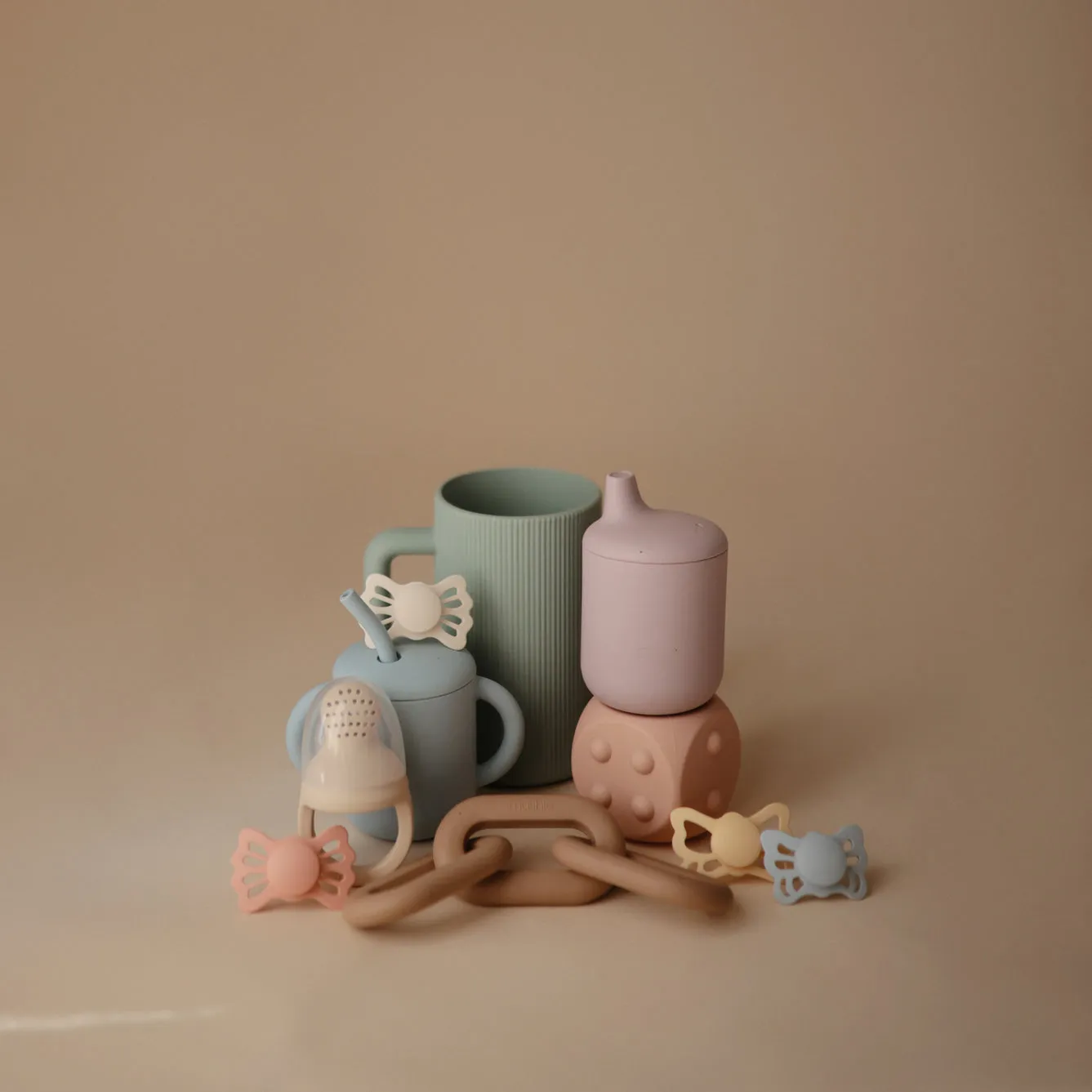 Mushie Teether Links | Natural