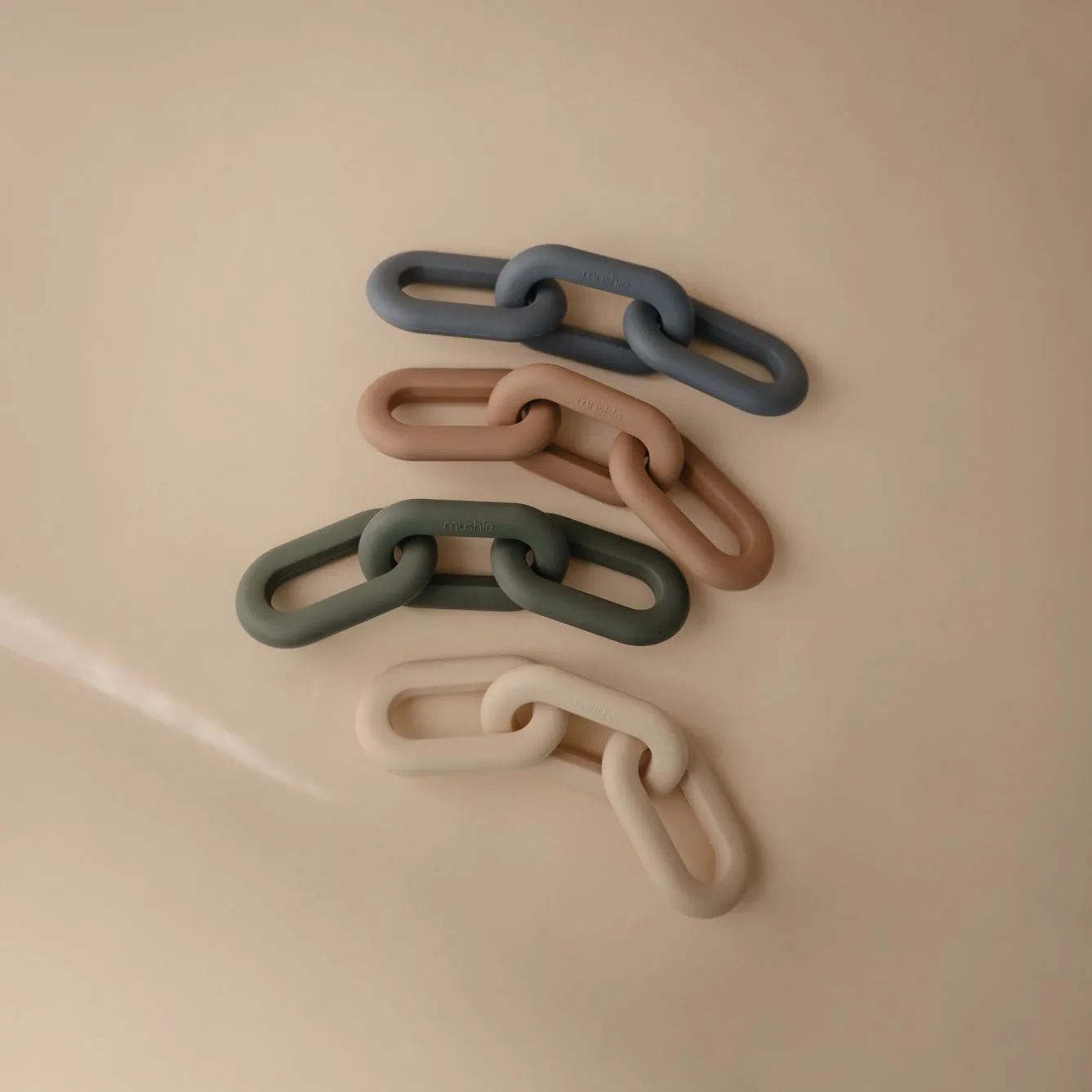 Mushie Teether Links | Natural