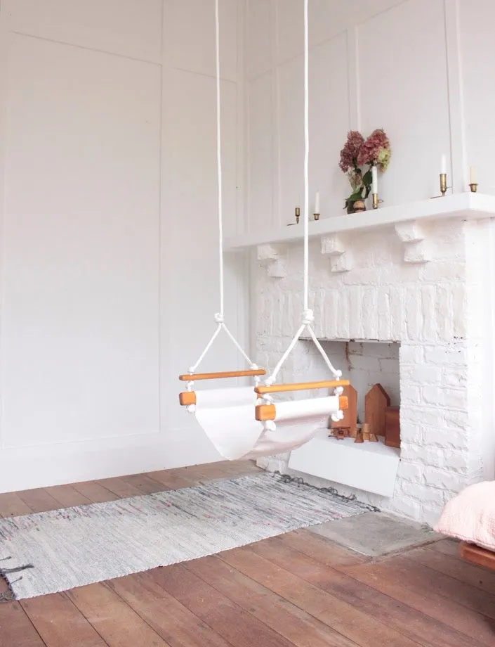 Solvej Child Swings - Merino White