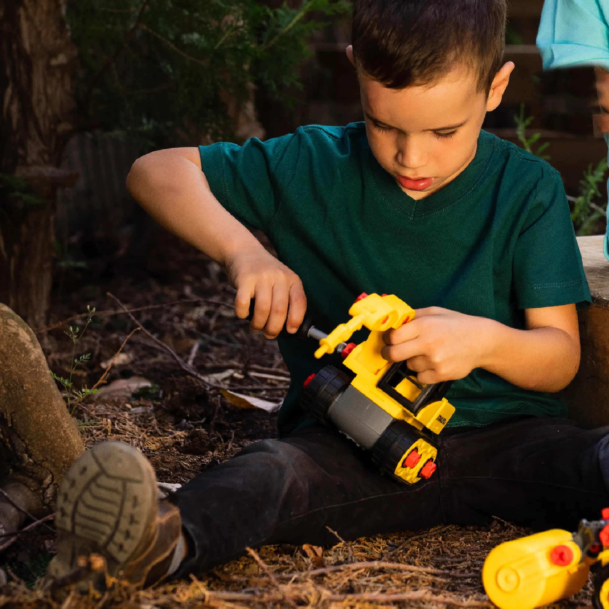 Stanley Jr. Take Apart Classic Mega Construction Bundle