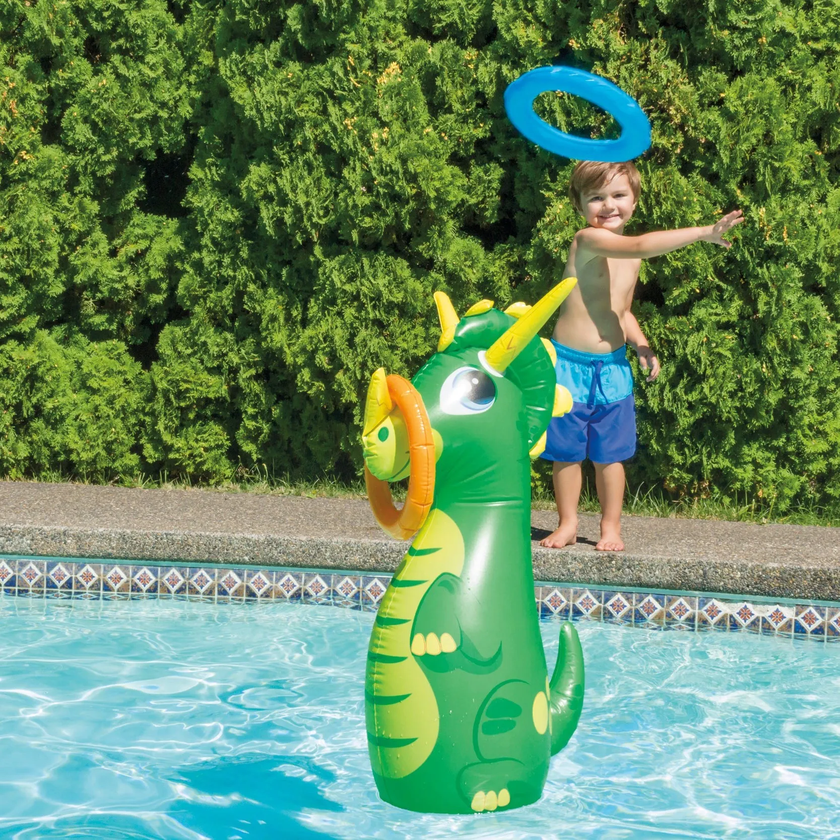 Toysmith Ring Fling Tricera-Toss