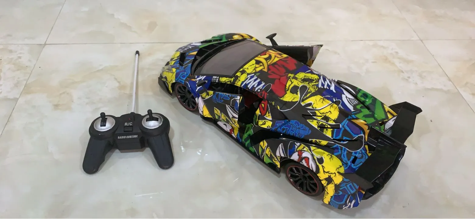 World Racing 1:10 Remote Control Lamborghini Graffiti Racing Car